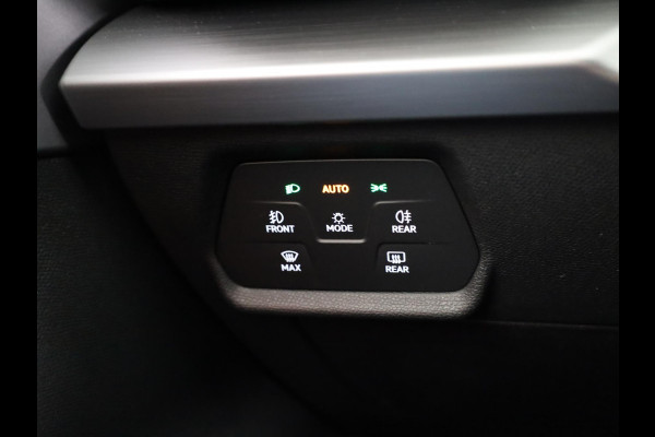 Seat Leon Sportstourer FR Business PHEV 1.5 TSI 204 pk 6 versn. DSG | Black Pack | Trekhaak |  Safe & Driving Pack | | 18 inch