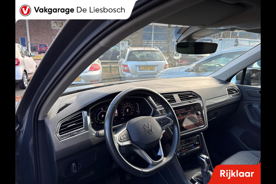 Volkswagen Tiguan 1.4 TSI eHybrid comfort Business+/navi/camera/apple carplay/boeken