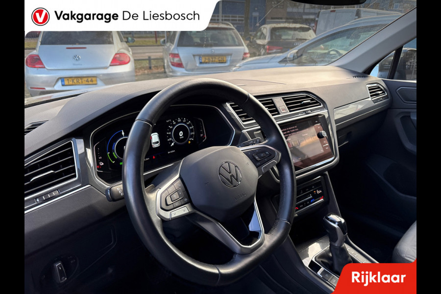 Volkswagen Tiguan 1.4 TSI eHybrid comfort Business+/navi/camera/apple carplay/boeken