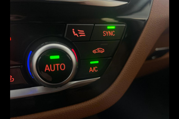 BMW 5 Serie Touring 520i High Executive AUTOMAAT NAVI CRUISE BLUETOOTH LED VERL STUURVERW STOELVERW STOELVENT LEDER NIEUWSTAAT