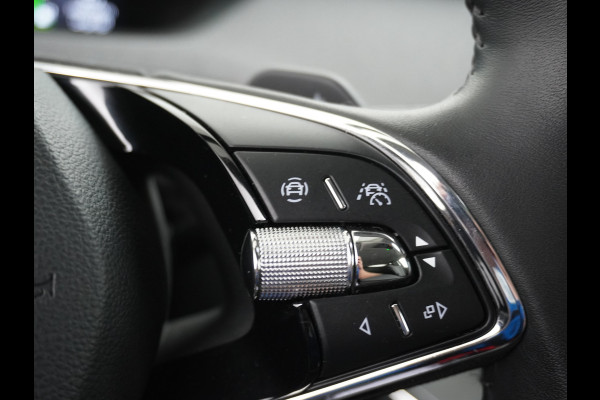 Škoda ENYAQ iV 60 SOH 93% Navi Ecc Adaptive-Cruise Camera Apple Carplay Android Keyless Led Pdc Dab Business Edition Plus Stoelverwarming Bluetooth Dodehoek detector Draadloze tel.lader Rijstrooksensor Regen-Lichtsensor Origineel Nederlandse 1e Eigenaar Auto nieuwprijs €51.910,-