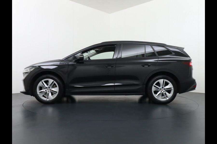 Škoda ENYAQ iV 60 SOH 93% Navi Ecc Adaptive-Cruise Camera Apple Carplay Android Keyless Led Pdc Dab Business Edition Plus Stoelverwarming Bluetooth Dodehoek detector Draadloze tel.lader Rijstrooksensor Regen-Lichtsensor Origineel Nederlandse 1e Eigenaar Auto nieuwprijs €51.910,-