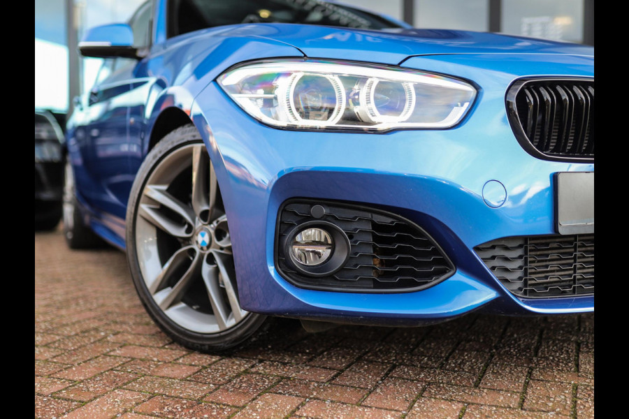 BMW 1-serie 118i Corporate Lease Executive | M-Sport | Shadowline | Leder | Stoelverw. | 18" LM