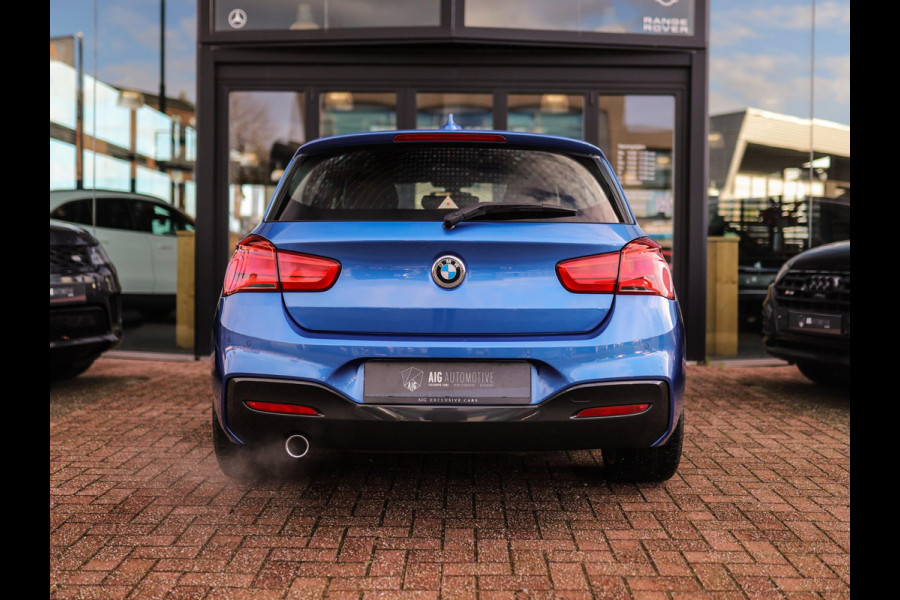 BMW 1-serie 118i Corporate Lease Executive | M-Sport | Shadowline | Leder | Stoelverw. | 18" LM