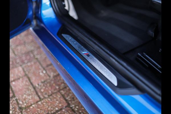 BMW 1-serie 118i Corporate Lease Executive | M-Sport | Shadowline | Leder | Stoelverw. | 18" LM
