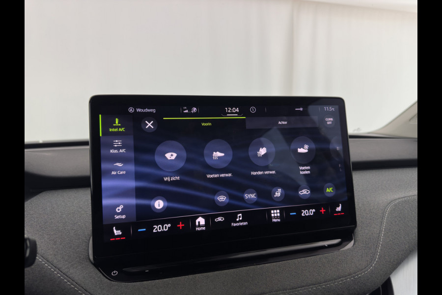 Škoda ENYAQ iV 80 [ 3-Fase ] {SOH-88% } (INCL-BTW) *LEATHER-FABRIC | FULL-LED | DIGI-COCKPIT | CAMERA | KEYLESS | NAVI-FULLMAP | AMBIENT-LIGHT | ECC | HEATED-COMFORTSEATS | DAB+ | PDC | CRUISE | CARPLAY | TOWBAR | 19"ALU*