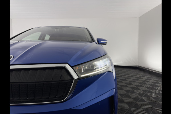 Škoda ENYAQ iV 80 [ 3-Fase ] {SOH-88% } (INCL-BTW) *LEATHER-FABRIC | FULL-LED | DIGI-COCKPIT | CAMERA | KEYLESS | NAVI-FULLMAP | AMBIENT-LIGHT | ECC | HEATED-COMFORTSEATS | DAB+ | PDC | CRUISE | CARPLAY | TOWBAR | 19"ALU*