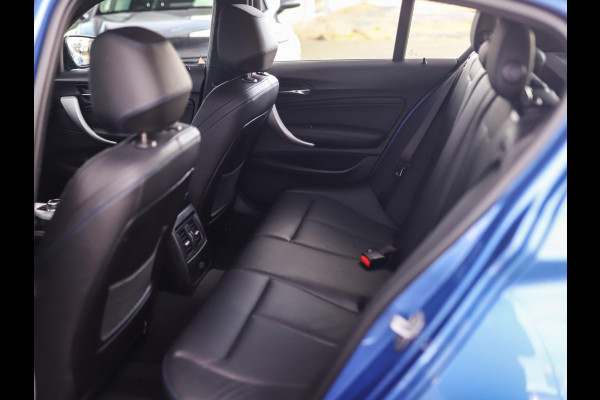 BMW 1-serie 118i Corporate Lease Executive | M-Sport | Shadowline | Leder | Stoelverw. | 18" LM