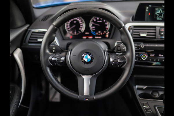 BMW 1-serie 118i Corporate Lease Executive | M-Sport | Shadowline | Leder | Stoelverw. | 18" LM