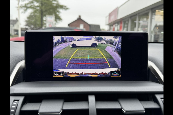 Lexus NX 300h AWD Luxury Line | Groot Scherm, Adaptive cruise control, Leer, Stoelverwarming, Parkeersensoren, Elektrische achterklep, 18