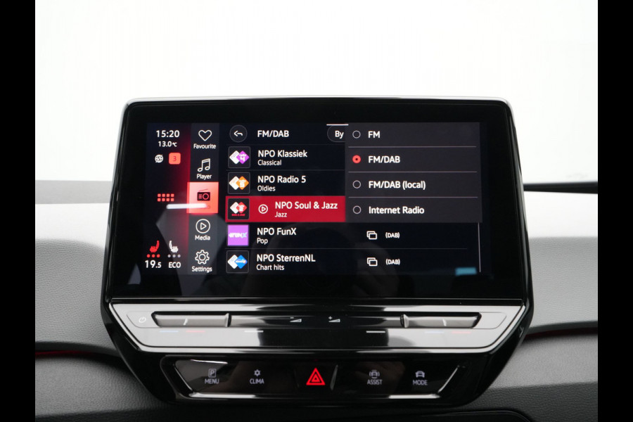 Volkswagen ID.3 First Plus 58 kWh 204pk Camera Navigatie Carplay Stoel/Stuurverwarming Pdc Acc 89