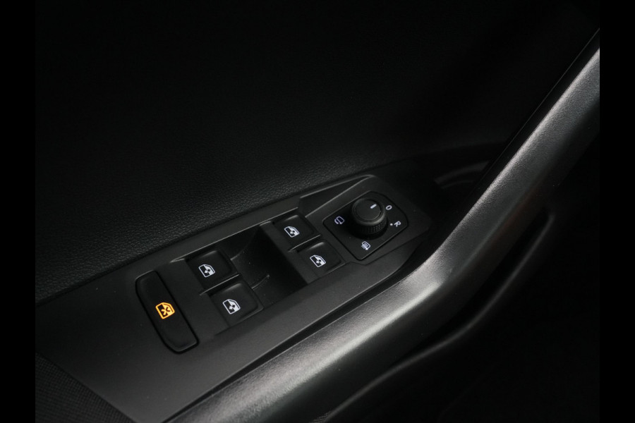 Volkswagen Polo 1.0 TSI 95pk Life Edition Navi via App Camera Acc Lm Velgen 279