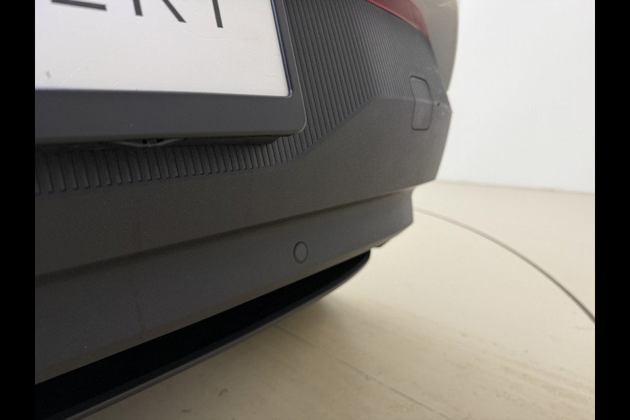 Volvo EX30 Extended Range Plus 69 kWh | 7000,- korting | Apple carplay | 20" velgen | H&K Audio | ACC | Blis | Camera