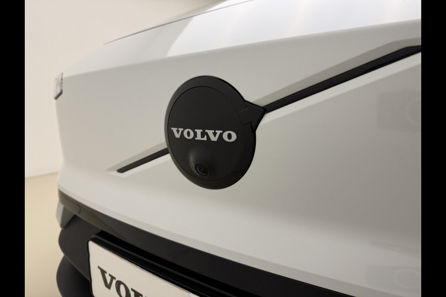 Volvo EX30 Extended Range Plus 69 kWh | 7000,- korting | Apple carplay | 20" velgen | H&K Audio | ACC | Blis | Camera
