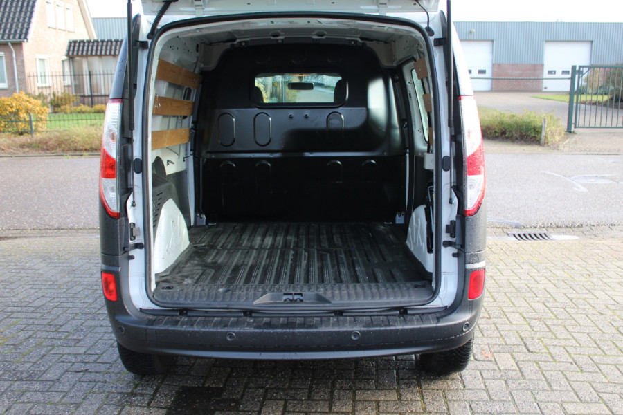 Renault Kangoo Z.E. 33 kWh (koopaccu) ✓ Airco ✓ R-Link navigatie ✓ Schuifdeur ✓ 100% elektro