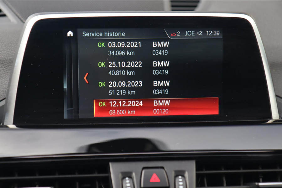 BMW X1 XDrive20i High Executive / PANO / KEYLESS / CAMERA / STUUR+STOELVERW