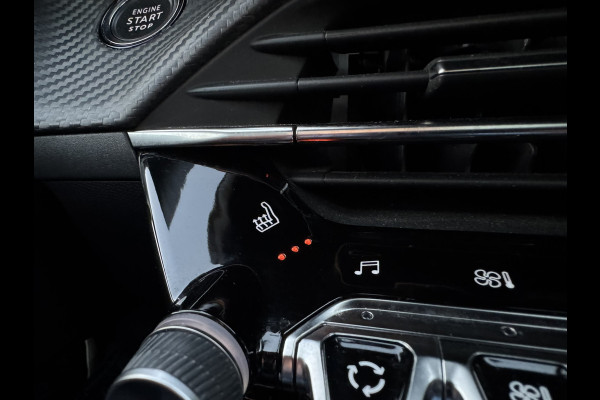 Peugeot 208 1.2 PureTech GT Pack Massagestoel | Stoelverwarming |Pano | Camera | Apple Carplay