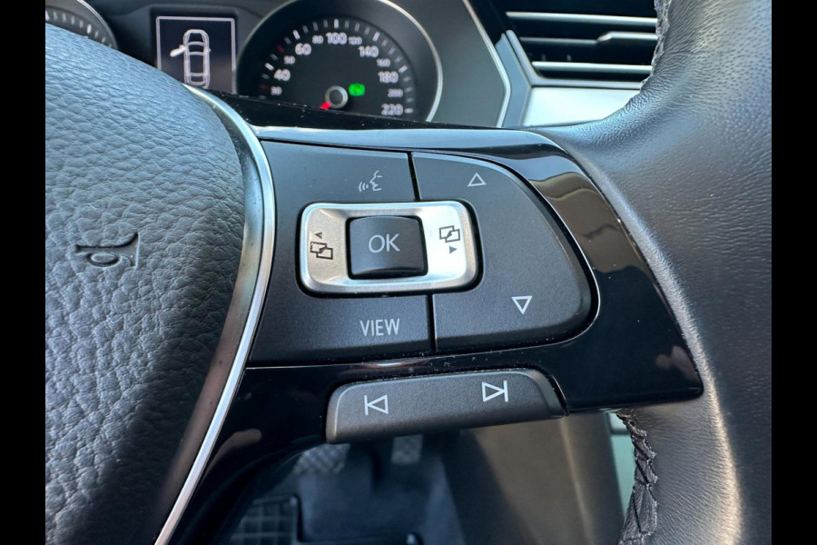 Volkswagen Passat 1.5 TSI Comfortline Business/ CarPlay/ DSG/ PDC V+A
