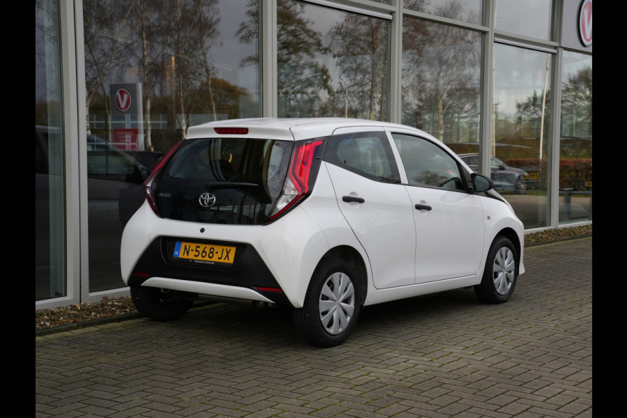 Toyota Aygo 1.0 VVT-i x-fun | Airco | Limiter | Bluetooth