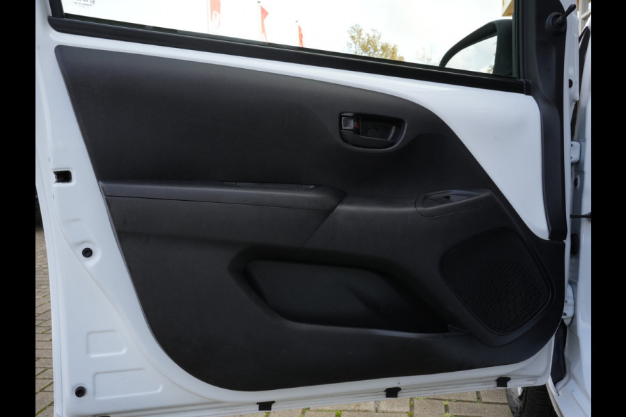 Toyota Aygo 1.0 VVT-i x-fun | Airco | Limiter | Bluetooth