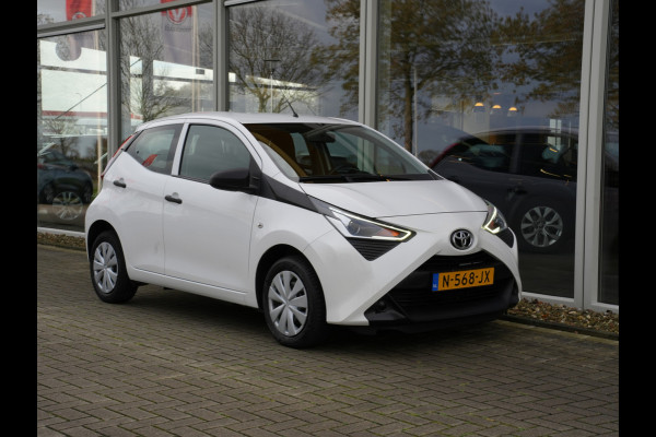 Toyota Aygo 1.0 VVT-i x-fun | Airco | Limiter | Bluetooth