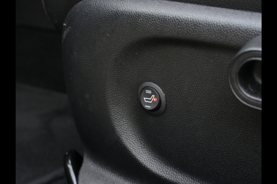 MINI Mini 1.5 Automaat Cooper Business Edition | Navigatie | Pano | LED | Leer | Climate Control