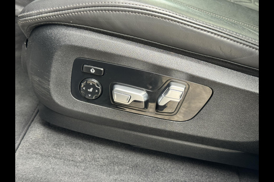 BMW X5 xDrive45e High Executive M Sport Pakket Automaat / Live Cockpit Professional / Panoramadak / Trekhaak / Comfortstoelen / Head-Up Display / Luchtvering / Driving Assistant Professional / Hifi / Stoelverwarming voor+achter /