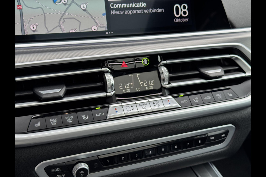 BMW X5 xDrive45e High Executive M Sport Pakket Automaat / Live Cockpit Professional / Panoramadak / Trekhaak / Comfortstoelen / Head-Up Display / Luchtvering / Driving Assistant Professional / Hifi / Stoelverwarming voor+achter /