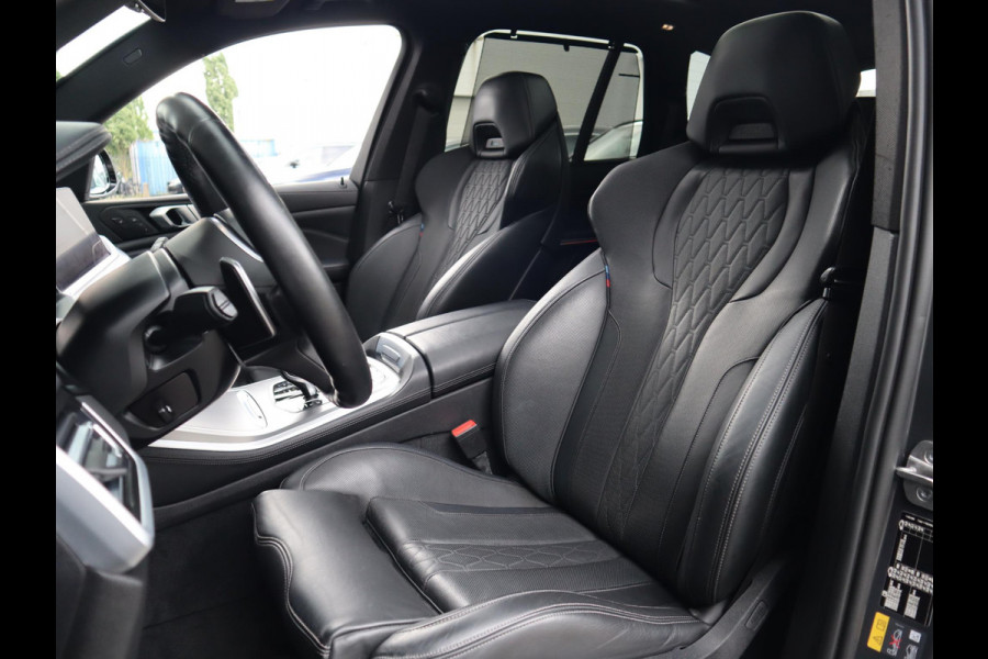 BMW X5 xDrive45e High Executive M Sport Pakket Automaat / Live Cockpit Professional / Panoramadak Sky Lounge / 22 Inch / Laserlicht / Trekhaak / Sportstoelen met Massagefunctie/ Luchtvering / Driving Assistant Professional / Nappa Leder