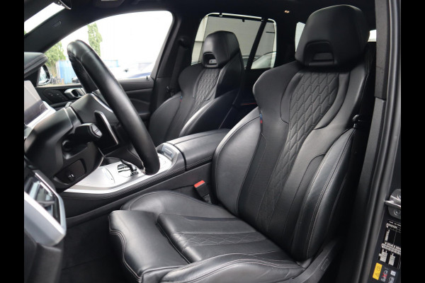 BMW X5 xDrive45e High Executive M Sport Pakket Automaat / Live Cockpit Professional / Panoramadak Sky Lounge / 22 Inch / Laserlicht / Trekhaak / Sportstoelen met Massagefunctie/ Luchtvering / Driving Assistant Professional / Nappa Leder