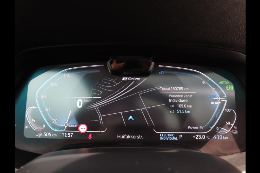 BMW X5 xDrive45e High Executive M Sport Pakket Automaat / Live Cockpit Professional / Panoramadak Sky Lounge / 22 Inch / Laserlicht / Trekhaak / Sportstoelen met Massagefunctie/ Luchtvering / Driving Assistant Professional / Nappa Leder