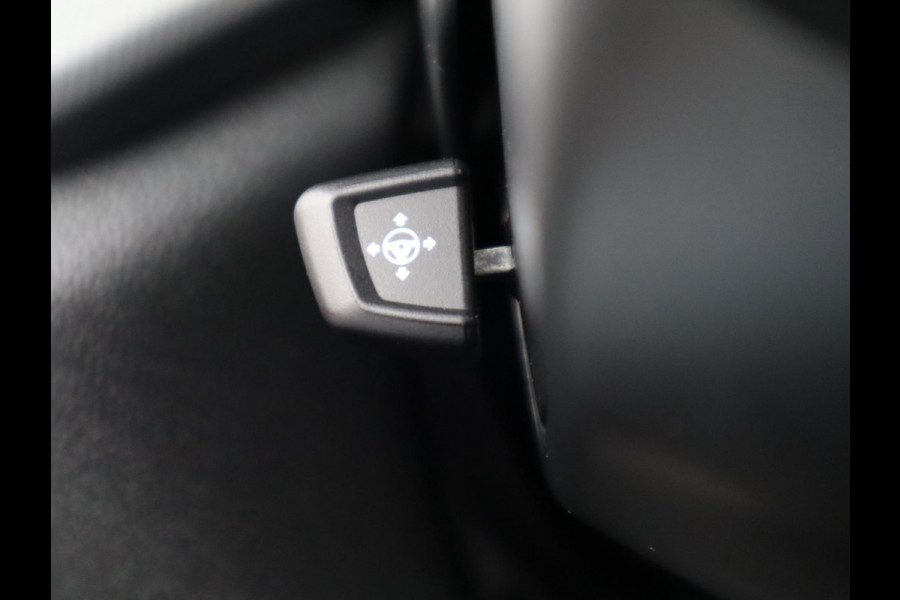 BMW X5 xDrive45e High Executive M Sport Pakket Automaat / Live Cockpit Professional / Panoramadak Sky Lounge / 22 Inch / Laserlicht / Trekhaak / Sportstoelen met Massagefunctie/ Luchtvering / Driving Assistant Professional / Nappa Leder