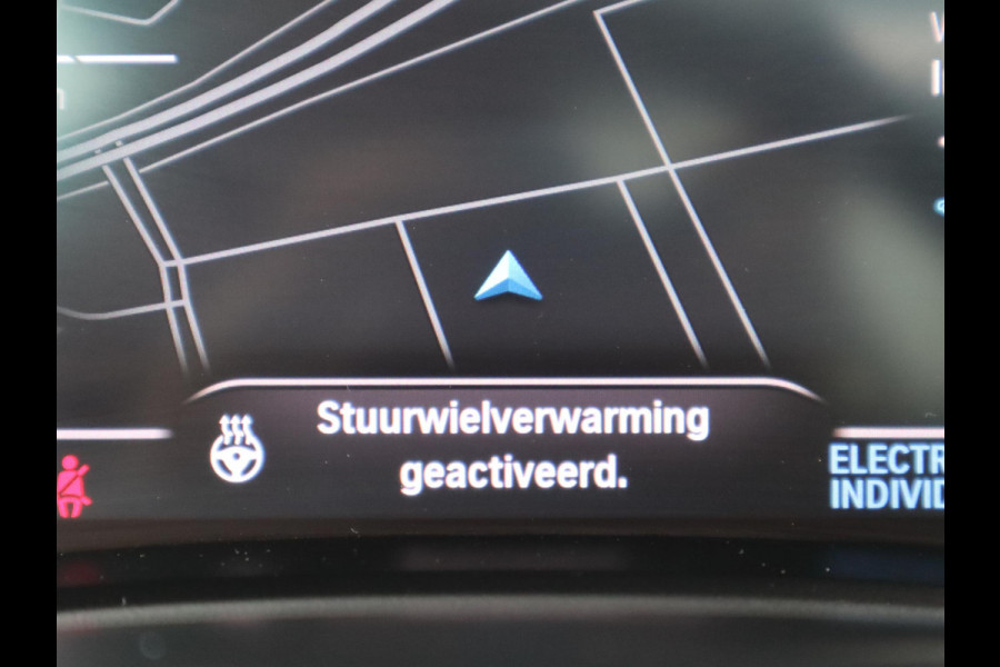 BMW X5 xDrive45e High Executive M Sport Pakket Automaat / Live Cockpit Professional / Panoramadak Sky Lounge / 22 Inch / Laserlicht / Trekhaak / Sportstoelen met Massagefunctie/ Luchtvering / Driving Assistant Professional / Nappa Leder