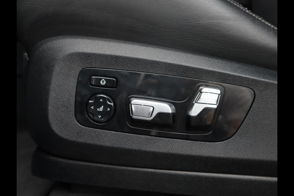 BMW X5 xDrive45e High Executive M Sport Pakket Automaat / Live Cockpit Professional / Panoramadak Sky Lounge / 22 Inch / Laserlicht / Trekhaak / Sportstoelen met Massagefunctie/ Luchtvering / Driving Assistant Professional / Nappa Leder