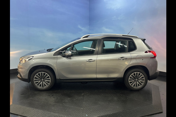 Peugeot 2008 1.2 PureTech Blue Lion Trekhaak, Carplay, Cruise