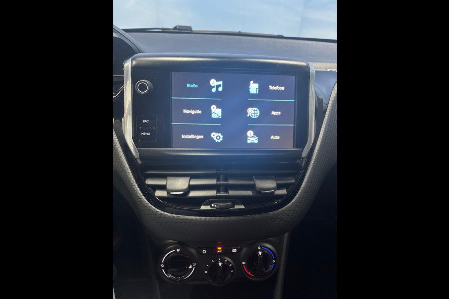 Peugeot 2008 1.2 PureTech Blue Lion Trekhaak, Carplay, Cruise