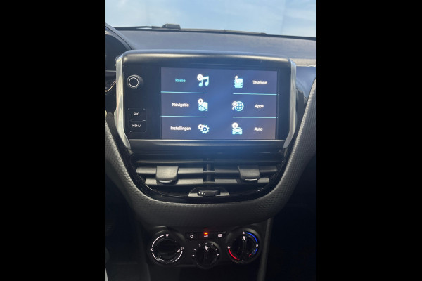 Peugeot 2008 1.2 PureTech Blue Lion Trekhaak, Carplay, Cruise