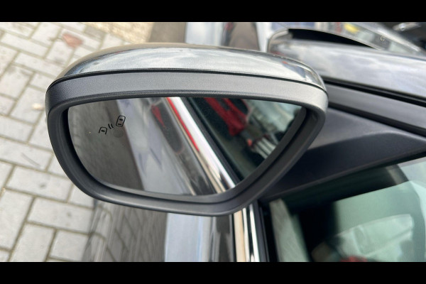 Ford FOCUS Wagon 1.0 EcoBoost Hybrid Titanium X Business 125pk | Winterpack | Adaptieve Cruise | Elek. Achterklep | 17 Inch Licht metaal