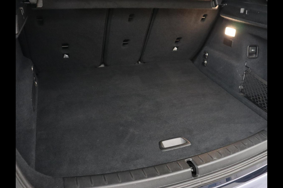 BMW 2 Serie Active Tourer 225xe iPerformance | Sport Line | Stoelverwarming | Full LED | Navigatie | Parkeerhulp | Sportstoelen | Bluetooth | Climate control | Getint glas | Cruise control | PHEV | Plug In