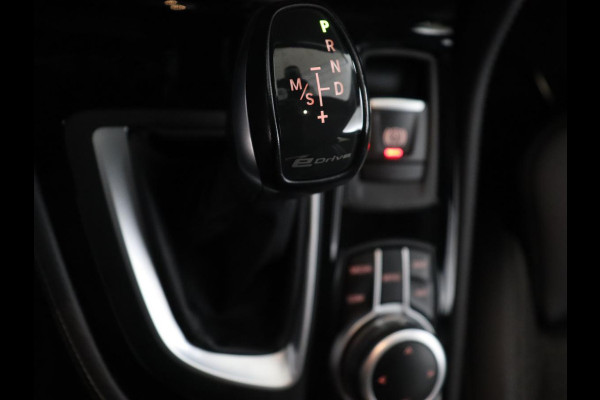 BMW 2 Serie Active Tourer 225xe iPerformance | Sport Line | Stoelverwarming | Full LED | Navigatie | Parkeerhulp | Sportstoelen | Bluetooth | Climate control | Getint glas | Cruise control | PHEV | Plug In