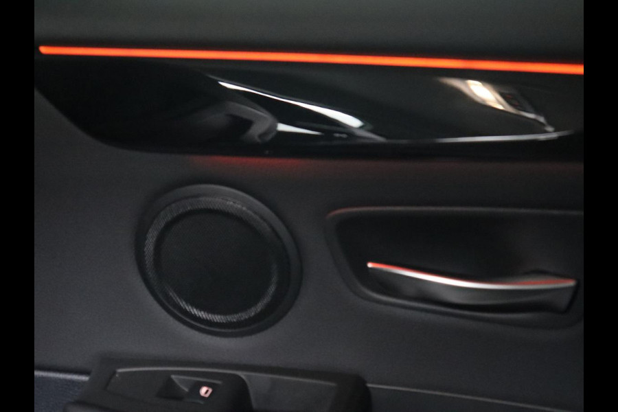 BMW 2 Serie Active Tourer 225xe iPerformance | Sport Line | Stoelverwarming | Full LED | Navigatie | Parkeerhulp | Sportstoelen | Bluetooth | Climate control | Getint glas | Cruise control | PHEV | Plug In