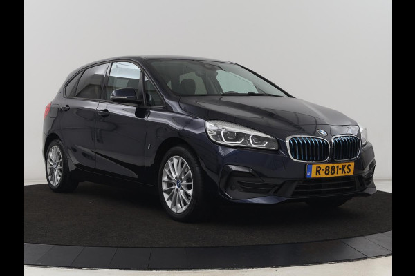 BMW 2 Serie Active Tourer 225xe iPerformance | Sport Line | Stoelverwarming | Full LED | Navigatie | Parkeerhulp | Sportstoelen | Bluetooth | Climate control | Getint glas | Cruise control | PHEV | Plug In
