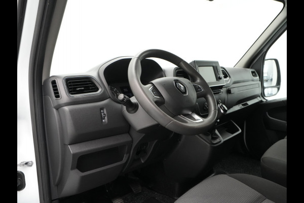Renault Master T35 2.3 dCi 135pk L3H2 Work Edition Navigatie Clima Cruise Pdc Iperial Trekhaak