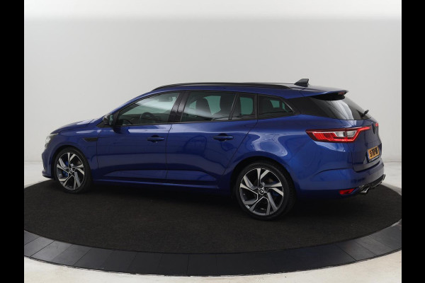 Renault Mégane 1.6 TCe GT | Head-Up | Stoelverwarming | Navigatie | Sfeerverlichting | BOSE Sound | Parkeerhulp | Full LED | Keyless | 18'' | Sportstoelen | Climate control | Bluetooth | Cruise control