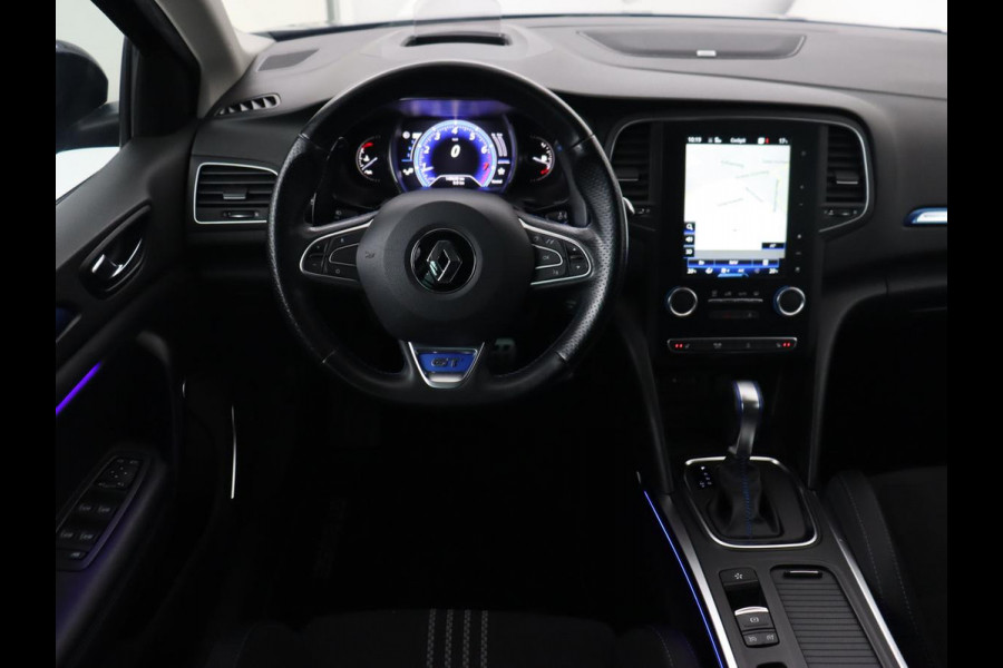 Renault Mégane 1.6 TCe GT | Head-Up | Stoelverwarming | Navigatie | Sfeerverlichting | BOSE Sound | Parkeerhulp | Full LED | Keyless | 18'' | Sportstoelen | Climate control | Bluetooth | Cruise control