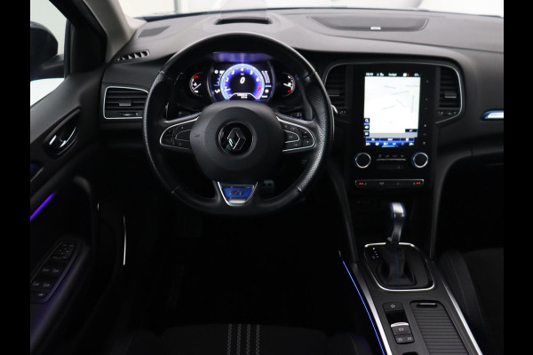 Renault Mégane 1.6 TCe GT | Head-Up | Stoelverwarming | Navigatie | Sfeerverlichting | BOSE Sound | Parkeerhulp | Full LED | Keyless | 18'' | Sportstoelen | Climate control | Bluetooth | Cruise control