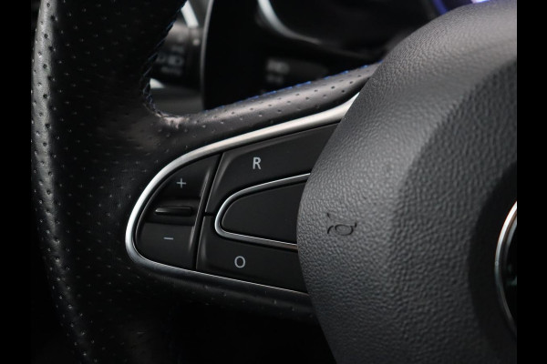 Renault Mégane 1.6 TCe GT | Head-Up | Stoelverwarming | Navigatie | Sfeerverlichting | BOSE Sound | Parkeerhulp | Full LED | Keyless | 18'' | Sportstoelen | Climate control | Bluetooth | Cruise control