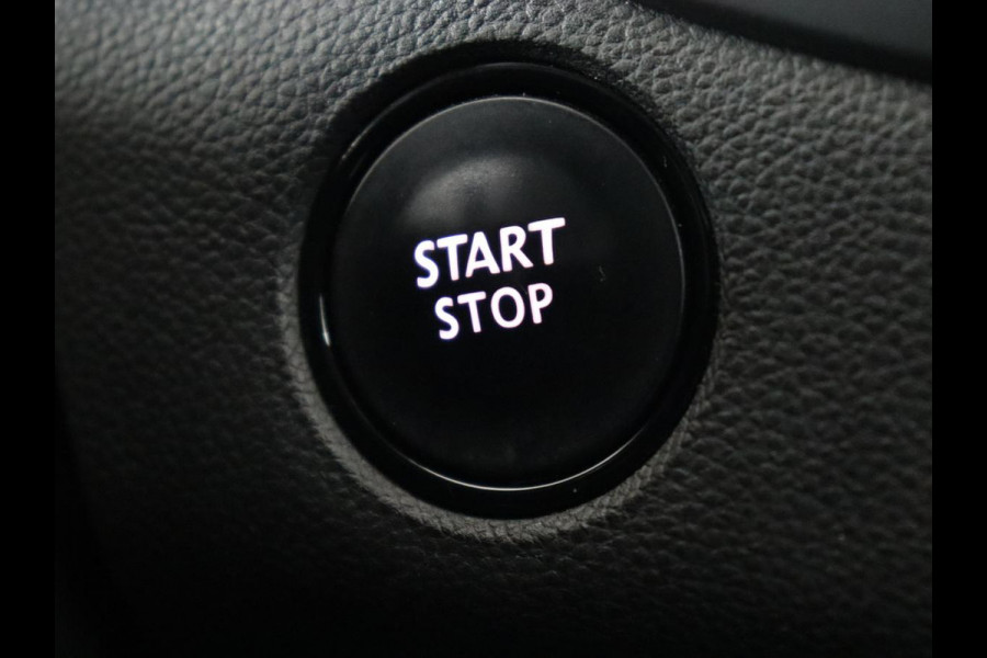 Renault Mégane 1.6 TCe GT | Head-Up | Stoelverwarming | Navigatie | Sfeerverlichting | BOSE Sound | Parkeerhulp | Full LED | Keyless | 18'' | Sportstoelen | Climate control | Bluetooth | Cruise control