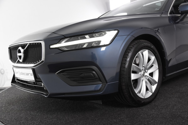 Volvo V60 2.0 B3 Momentum *1ste Eigenaar*Panoramadak*Stoelverwarming*