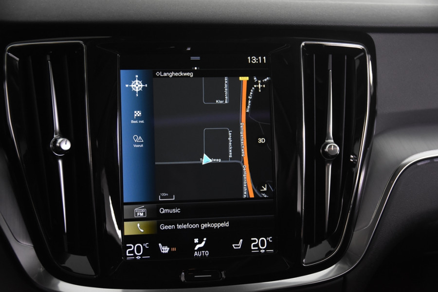 Volvo V60 2.0 B3 Momentum *1ste Eigenaar*Panoramadak*Stoelverwarming*